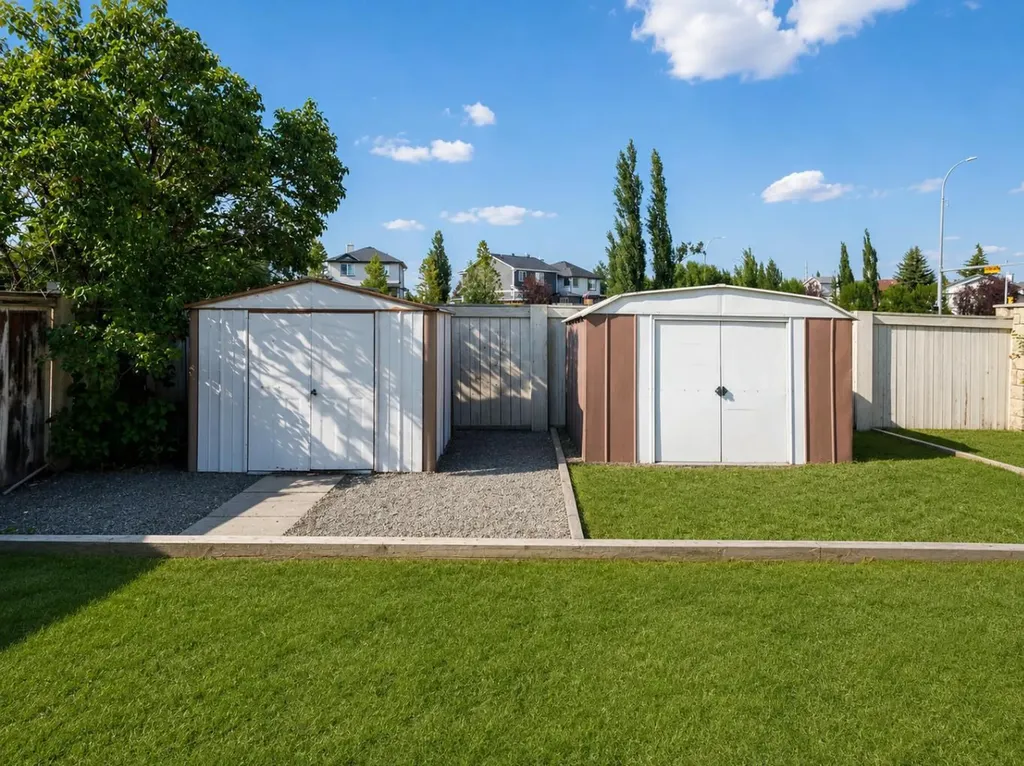 139 Bridlewood Circle SW Calgary AB T2Y 3L1