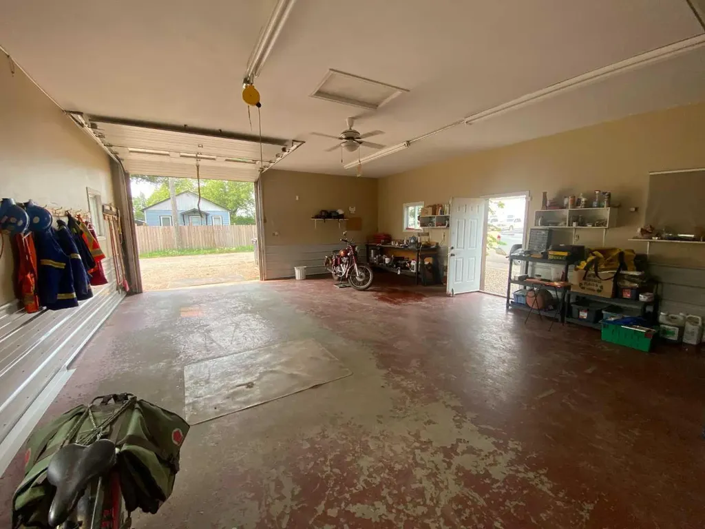 503 2 Avenue E Brooks AB T1R 0H6