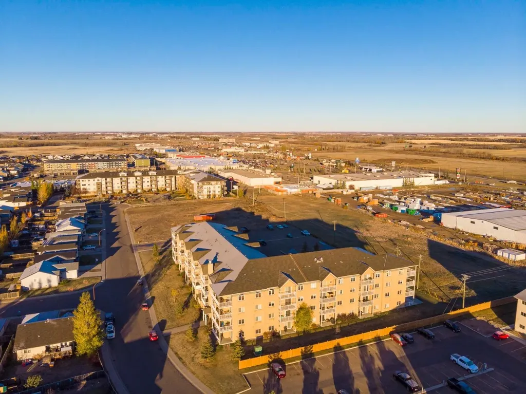 6802 42 Street Lloydminster AB T9V 2H5
