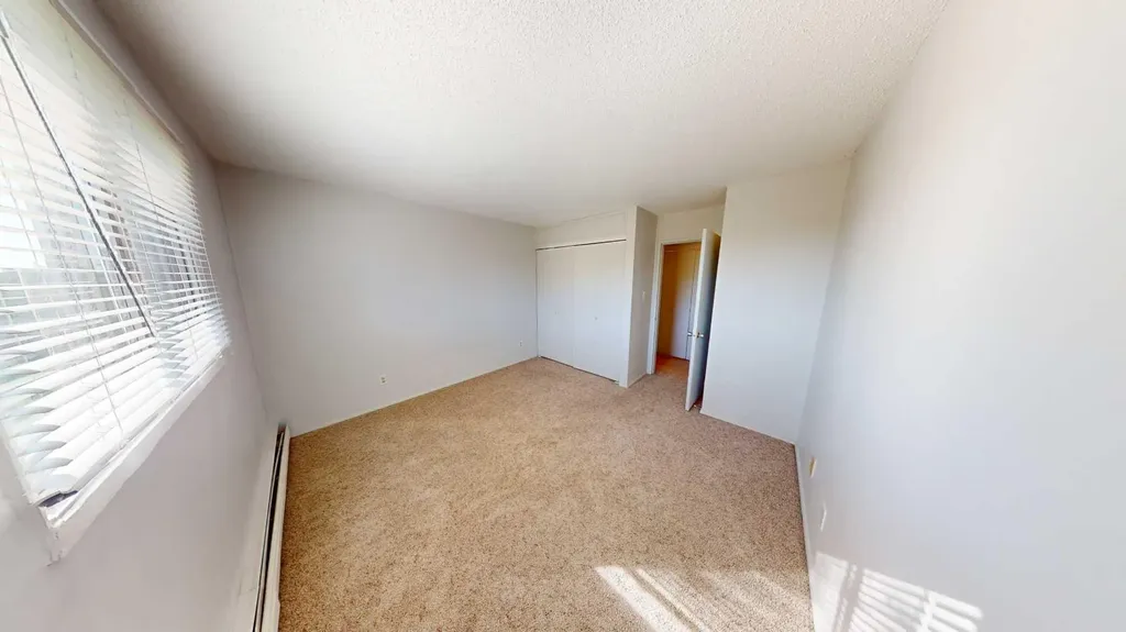 10505 103 Street Grande Prairie AB T8V3N5