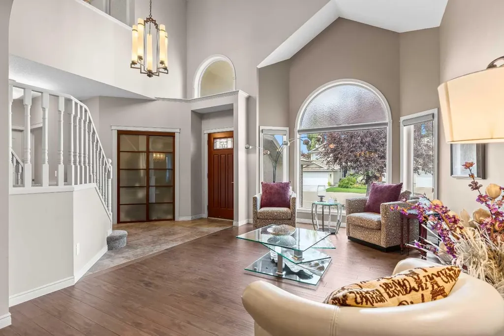 58 Mt Gibraltar Place SE Calgary AB T2Z 3C7