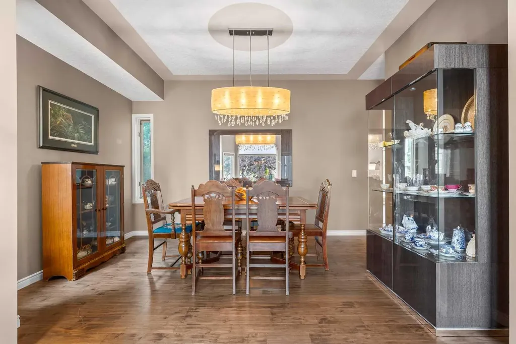 58 Mt Gibraltar Place SE Calgary AB T2Z 3C7