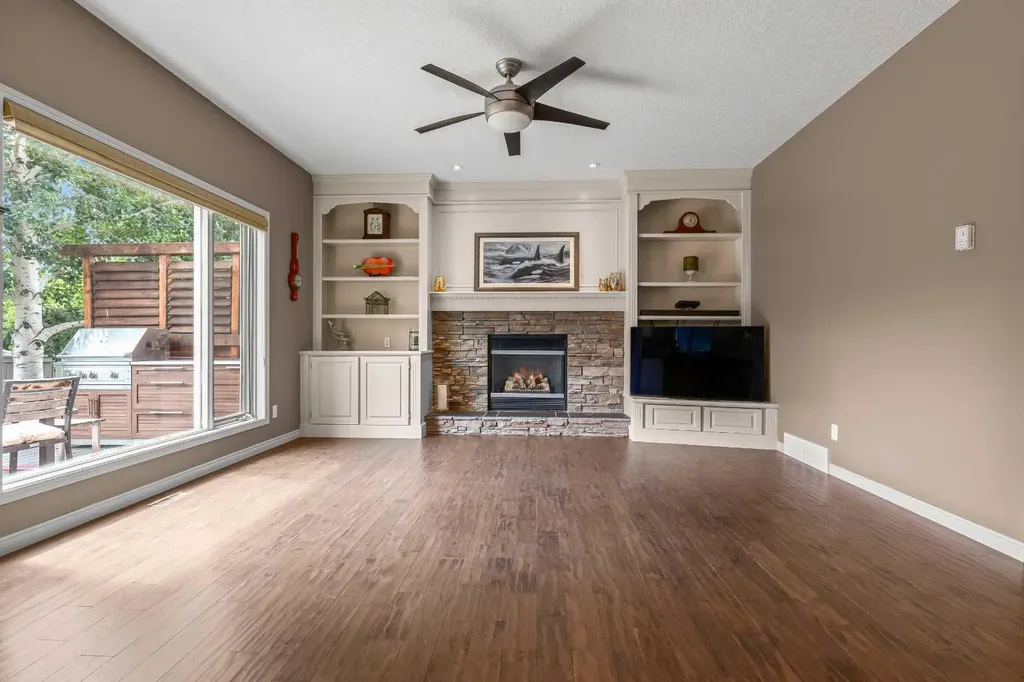 58 Mt Gibraltar Place SE Calgary AB T2Z 3C7