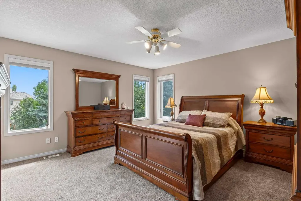58 Mt Gibraltar Place SE Calgary AB T2Z 3C7
