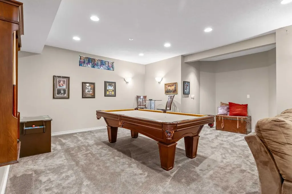 58 Mt Gibraltar Place SE Calgary AB T2Z 3C7