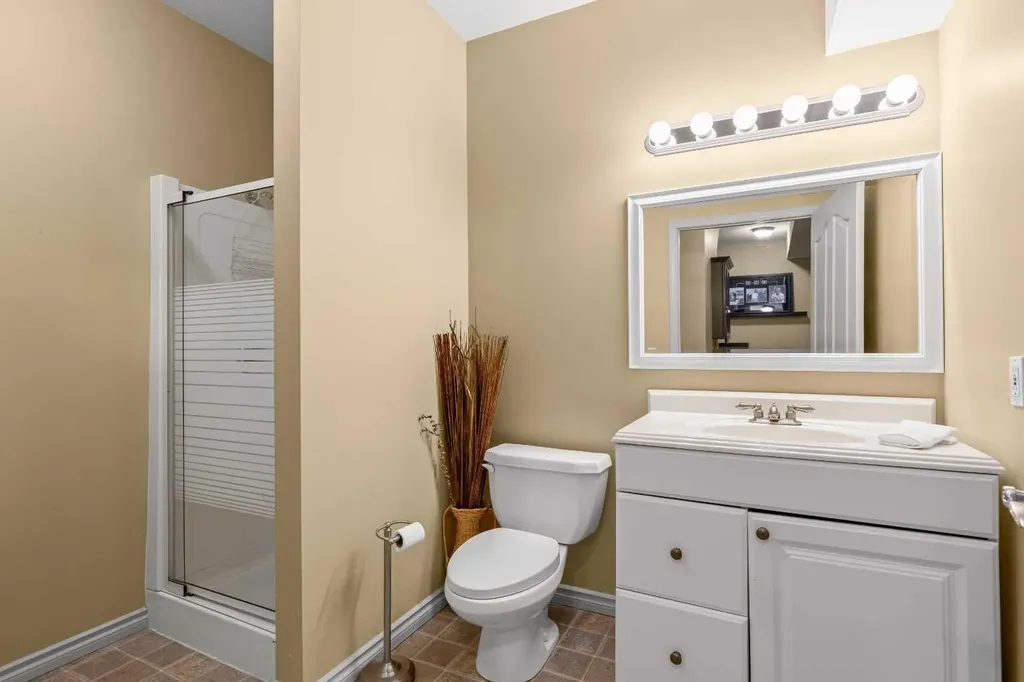 58 Mt Gibraltar Place SE Calgary AB T2Z 3C7