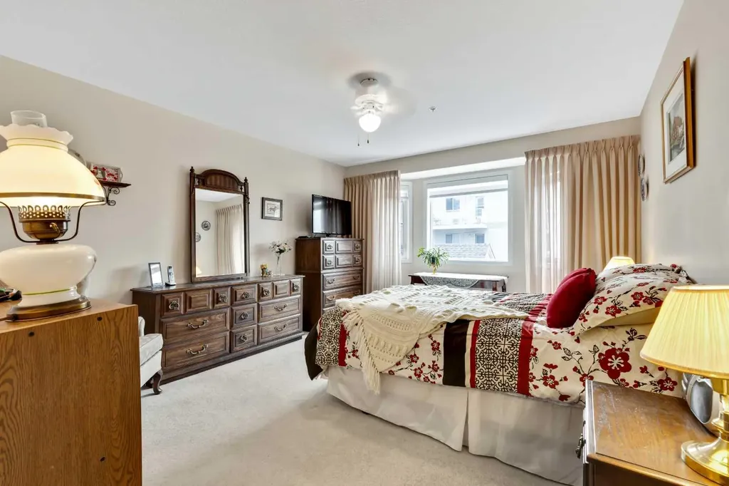 2850 51 Street SW Calgary AB T3E6S7