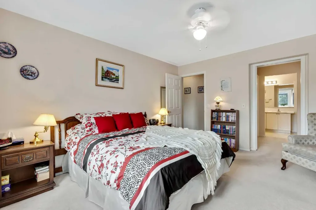 2850 51 Street SW Calgary AB T3E6S7