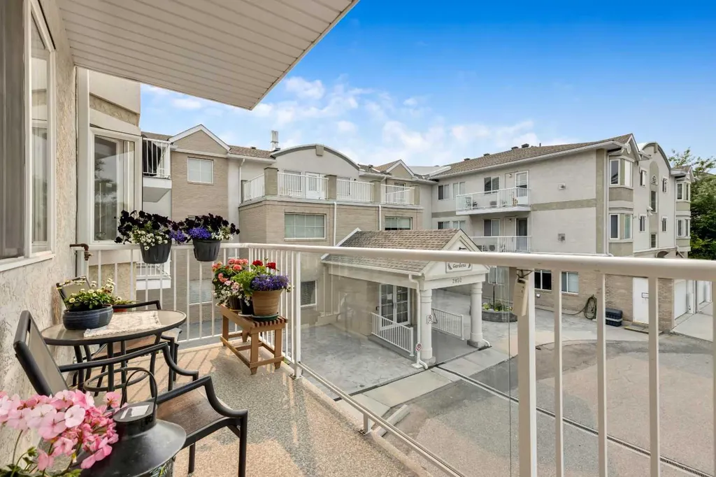 2850 51 Street SW Calgary AB T3E6S7