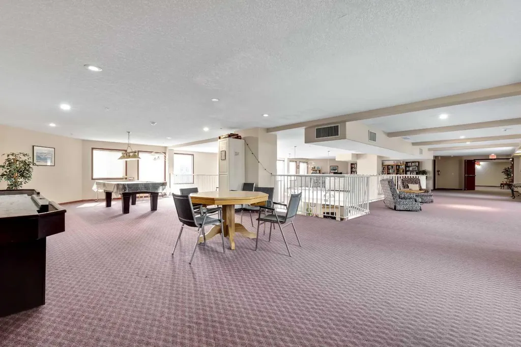 2850 51 Street SW Calgary AB T3E6S7