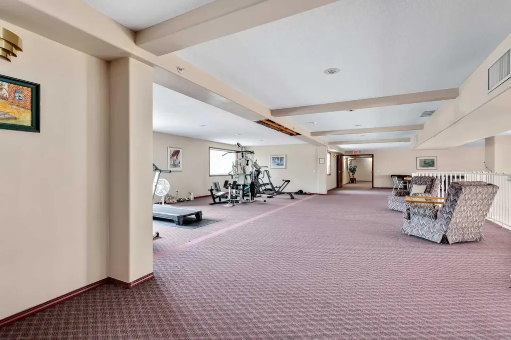 2850 51 Street SW Calgary AB T3E6S7