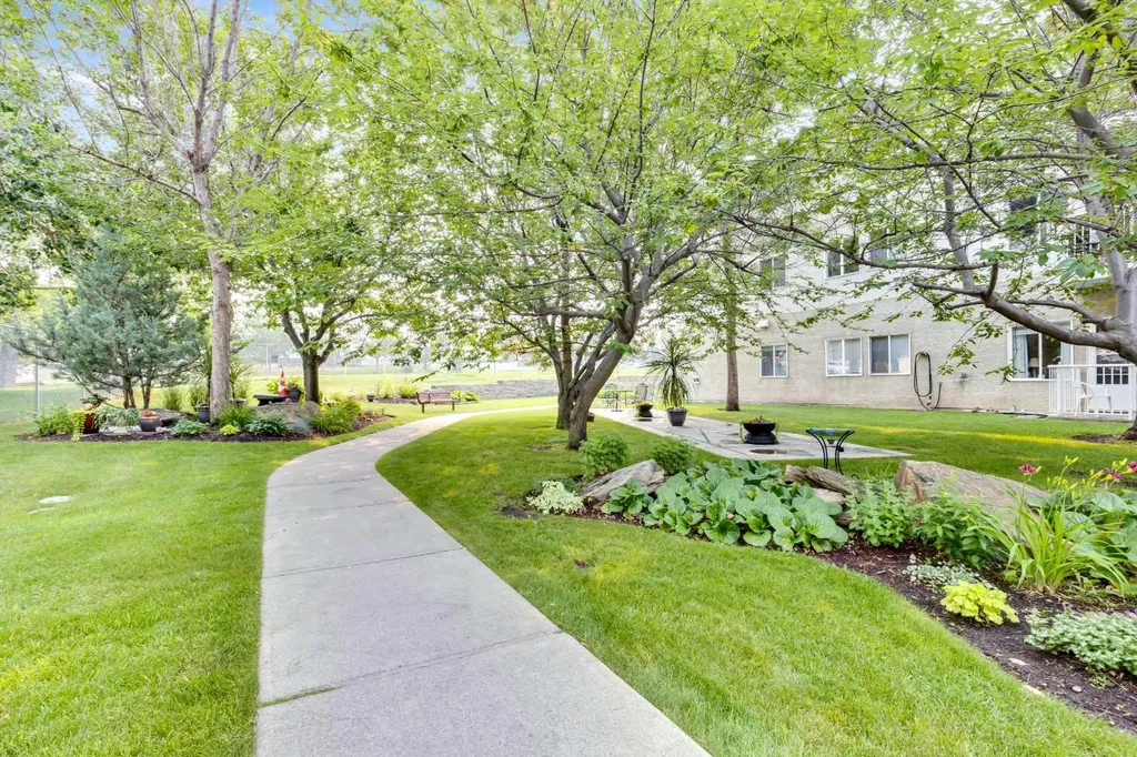 2850 51 Street SW Calgary AB T3E6S7