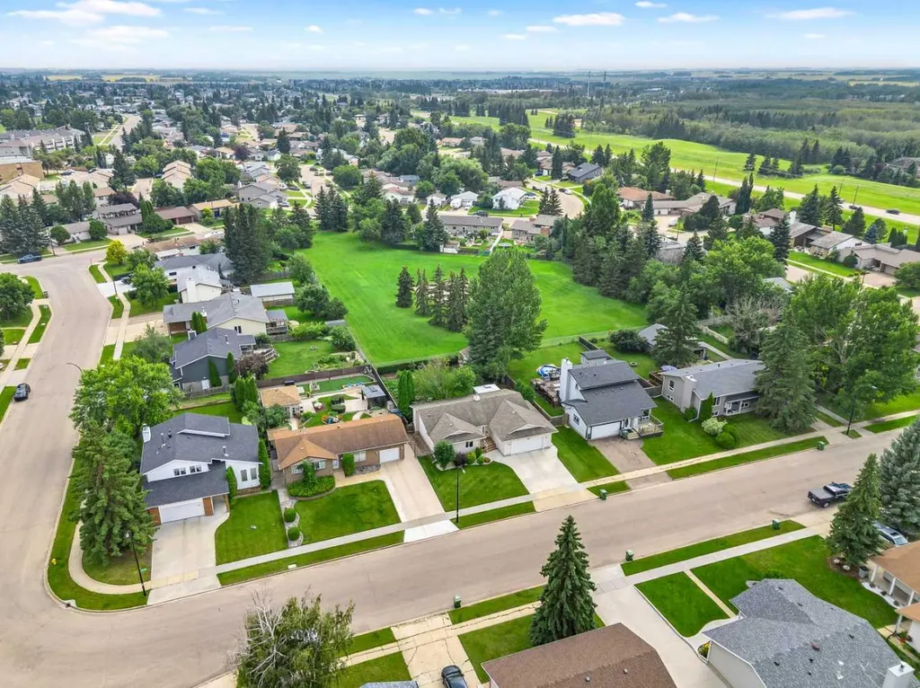 5703 35 Street Lloydminster AB T9V 1W9