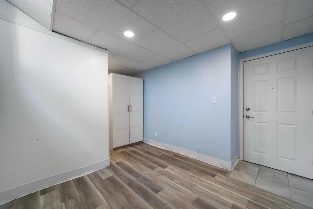 318 Main Street Ferintosh AB T0B1M0