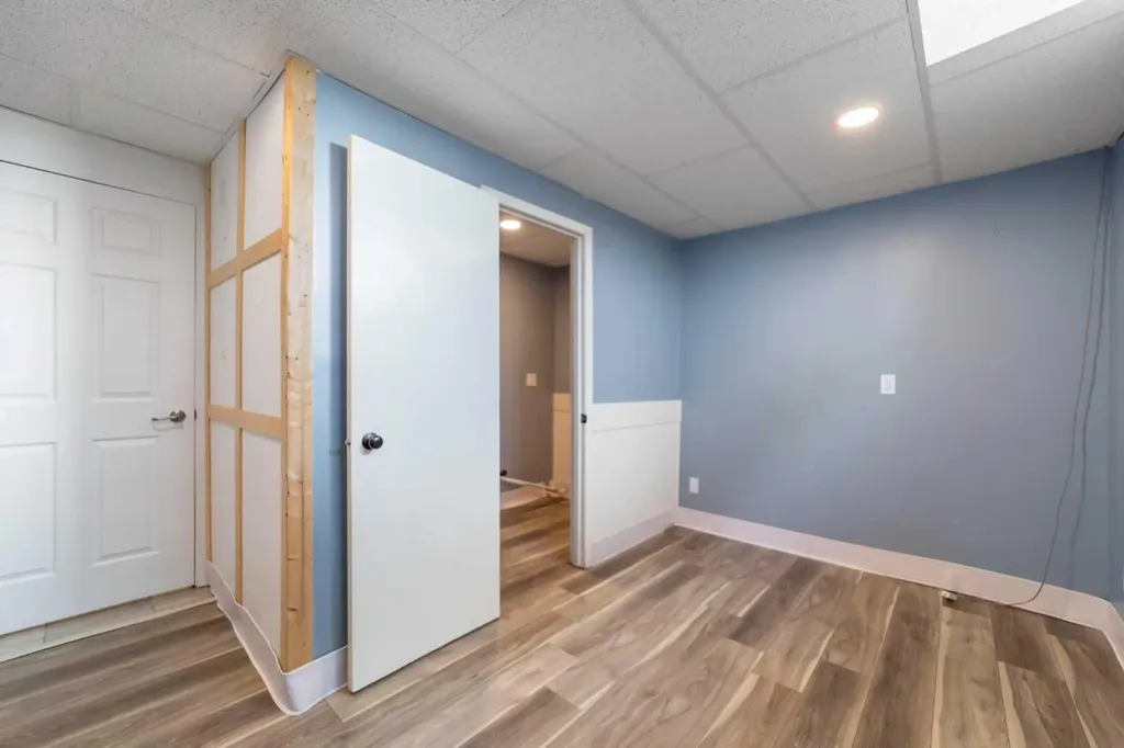 318 Main Street Ferintosh AB T0B1M0