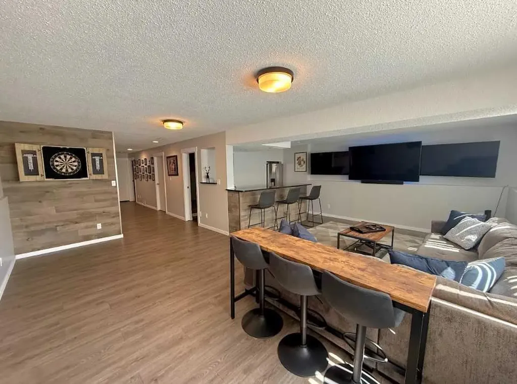 165 Hansen Drive Hinton AB T7V 1J2