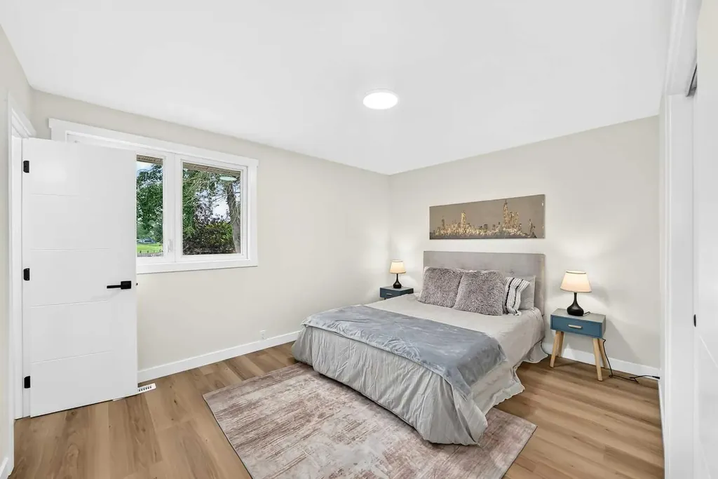 545 Madeira Drive NE Calgary AB T2A 4M7