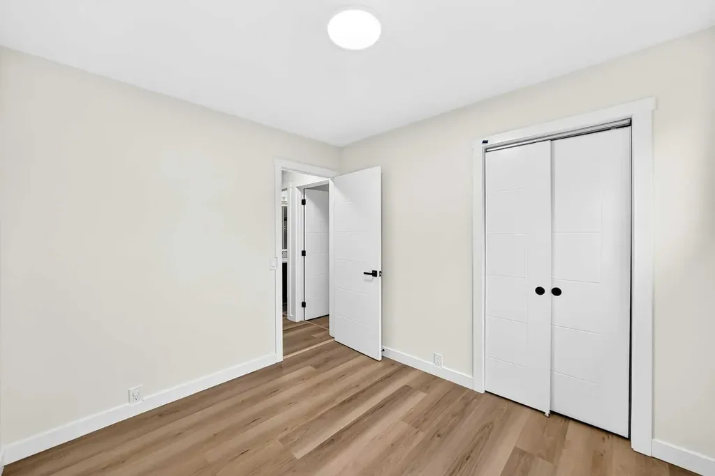 545 Madeira Drive NE Calgary AB T2A 4M7