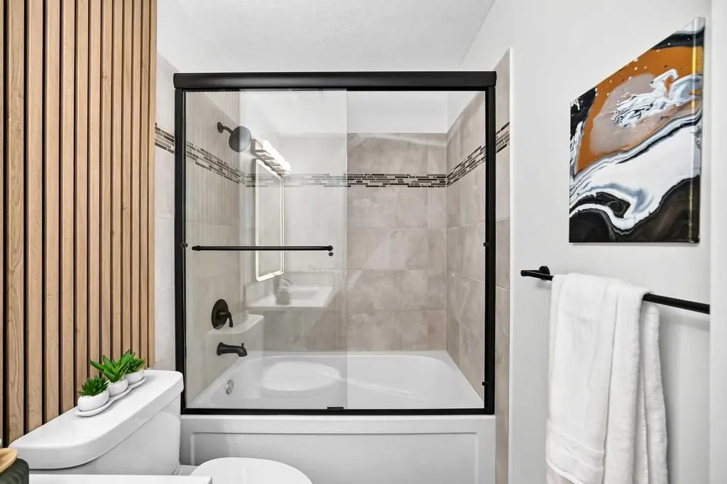 545 Madeira Drive NE Calgary AB T2A 4M7