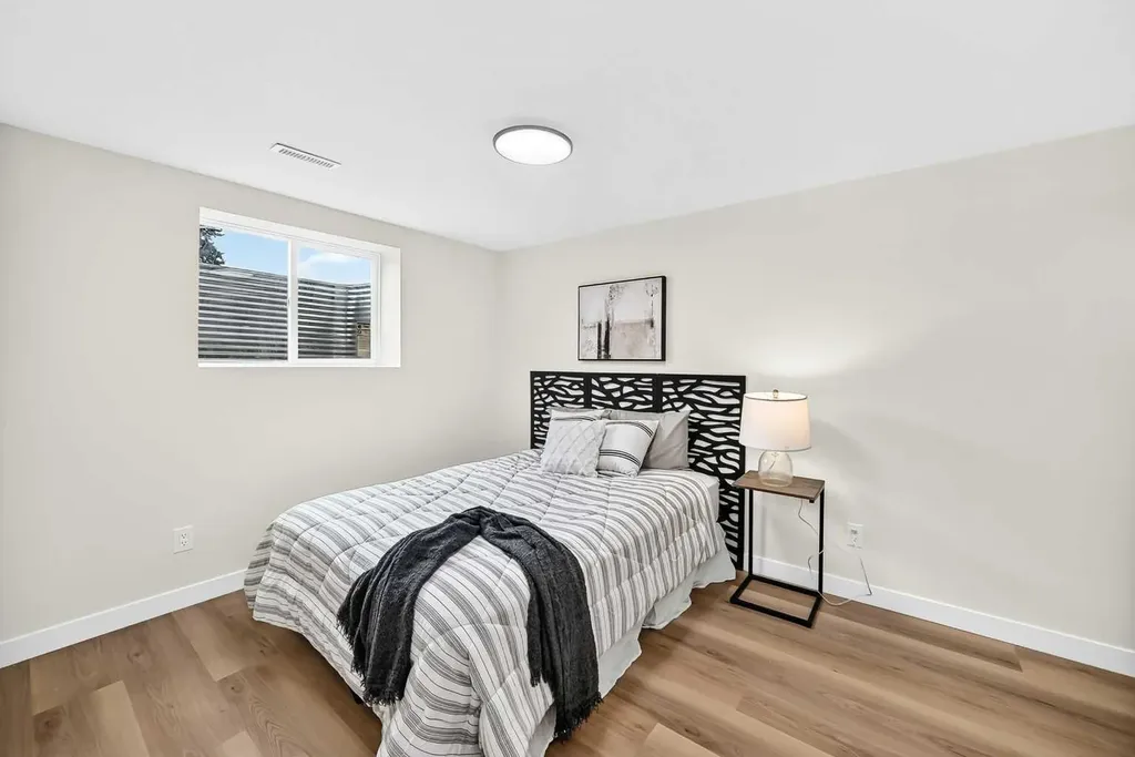 545 Madeira Drive NE Calgary AB T2A 4M7