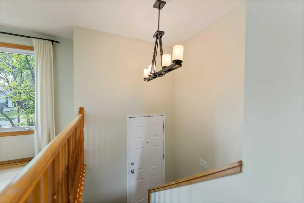 14695 Deer Ridge Drive SE Calgary AB T2J 6A8