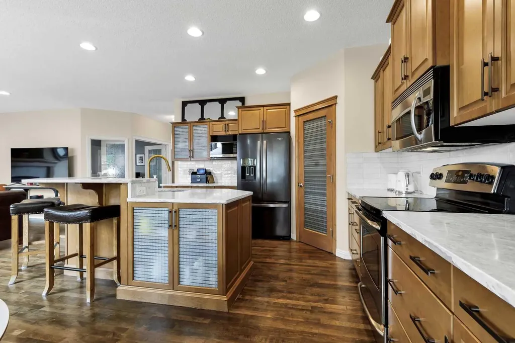 1437 Kings Heights Boulevard SE Airdrie AB T4A 0A1