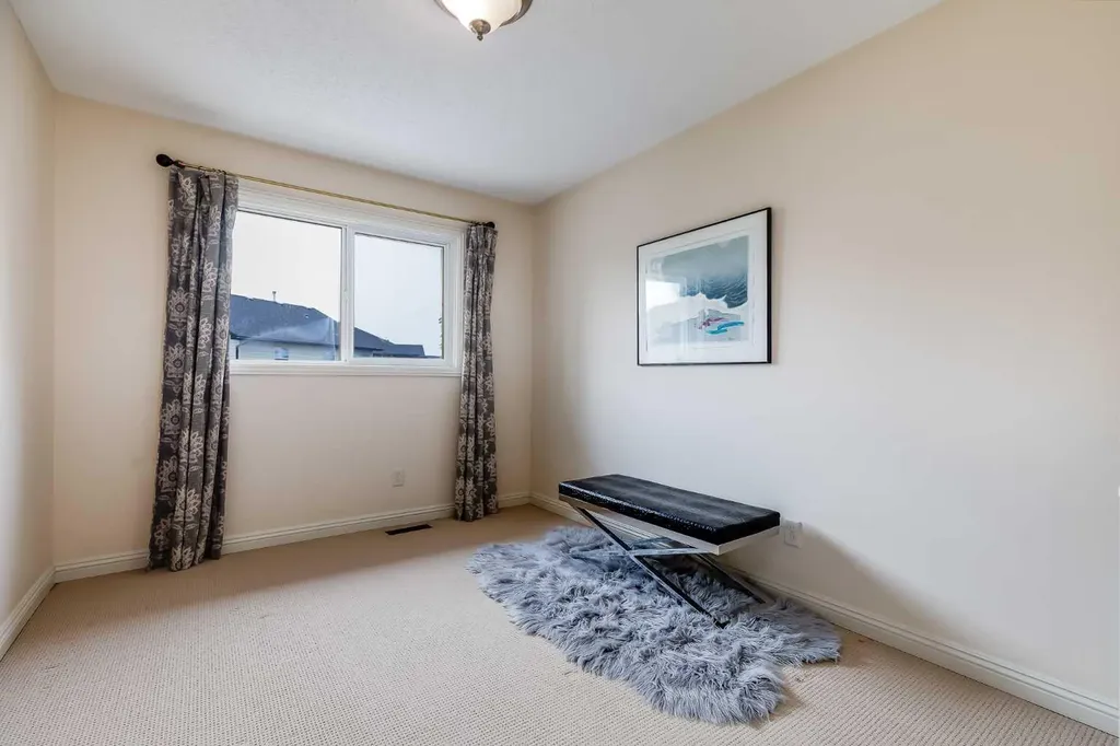 1437 Kings Heights Boulevard SE Airdrie AB T4A 0A1