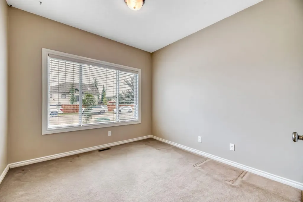 299 Willow Ridge Manor SW Diamond Valley AB T0L 0H0