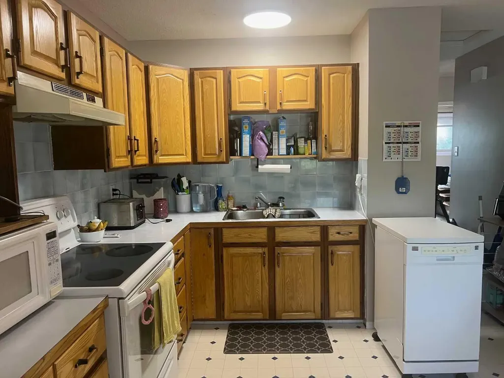 5811A 50 Street N Taber AB T1G 1K6
