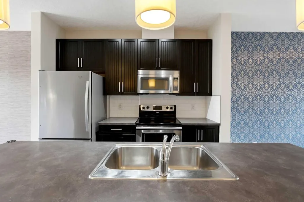656 Copperpond Boulevard SE Calgary AB T2Z 5B9