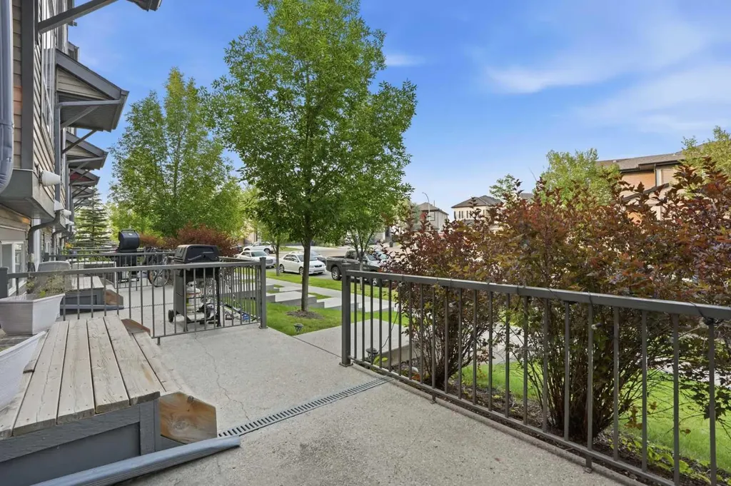 656 Copperpond Boulevard SE Calgary AB T2Z 5B9