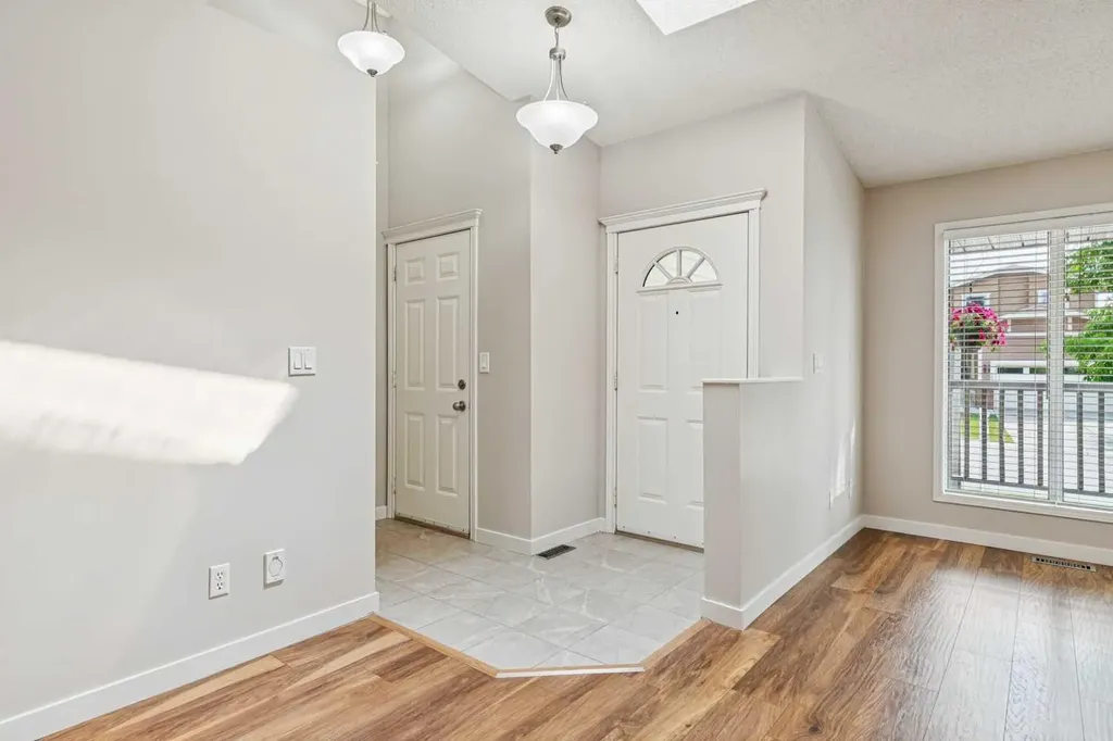 159 Woodbend Way Okotoks AB T1S 1M7