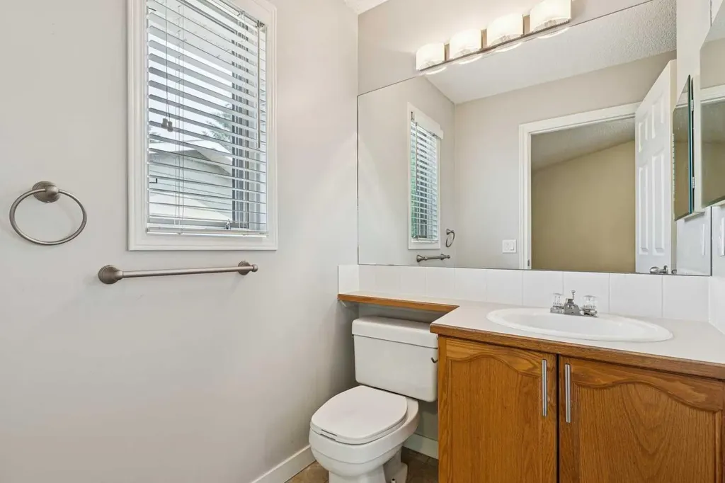 159 Woodbend Way Okotoks AB T1S 1M7