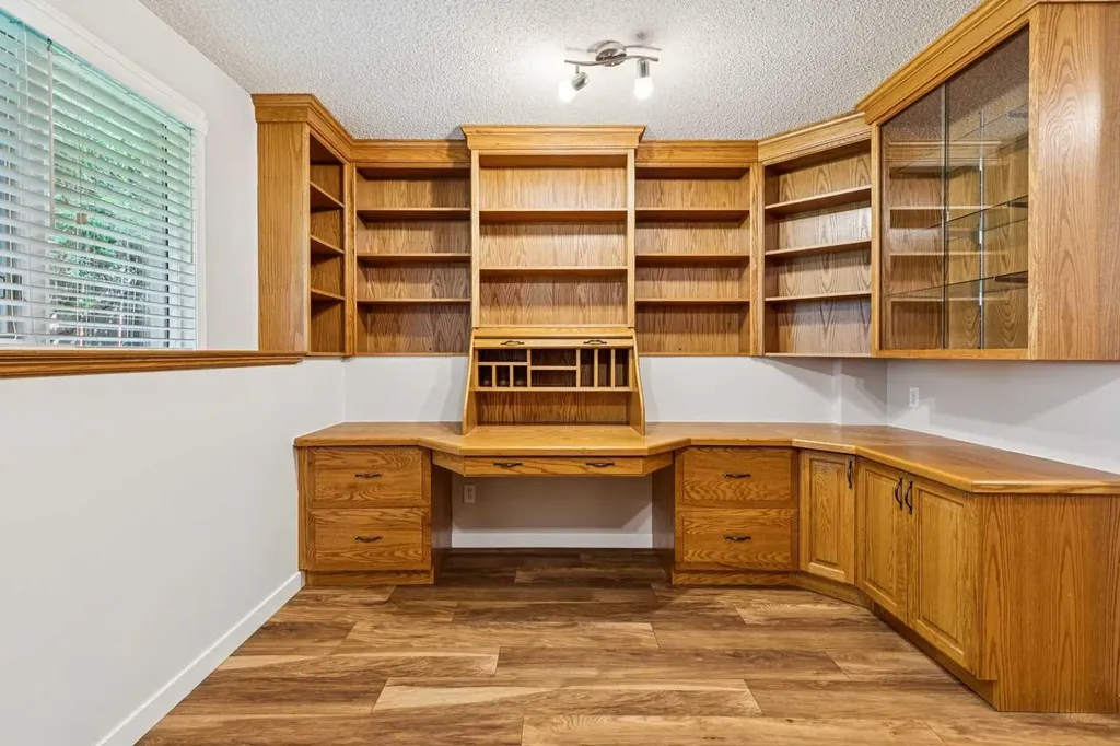 159 Woodbend Way Okotoks AB T1S 1M7