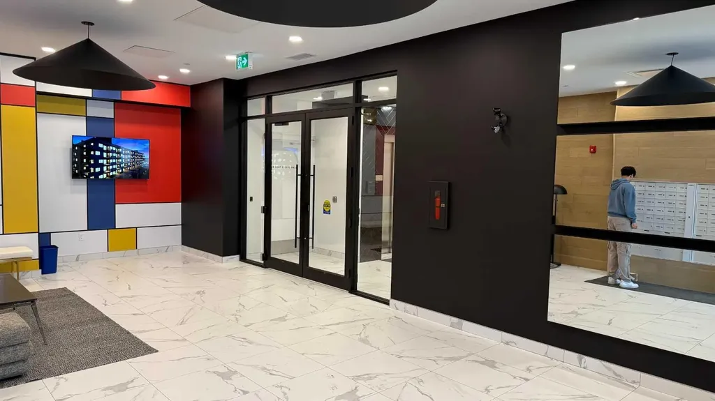 8370 Broadcast Avenue SW Calgary AB T3H6B6