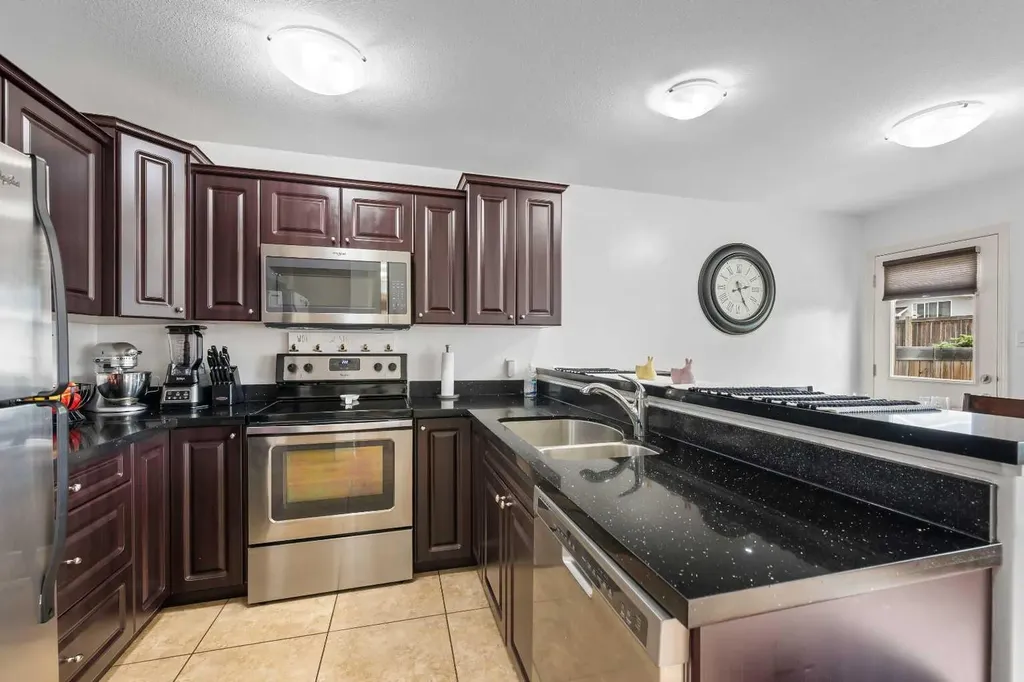 1511 47c Avenue Lloydminster SK S9V 1W7