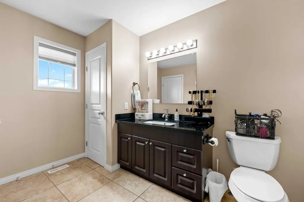 1511 47c Avenue Lloydminster SK S9V 1W7