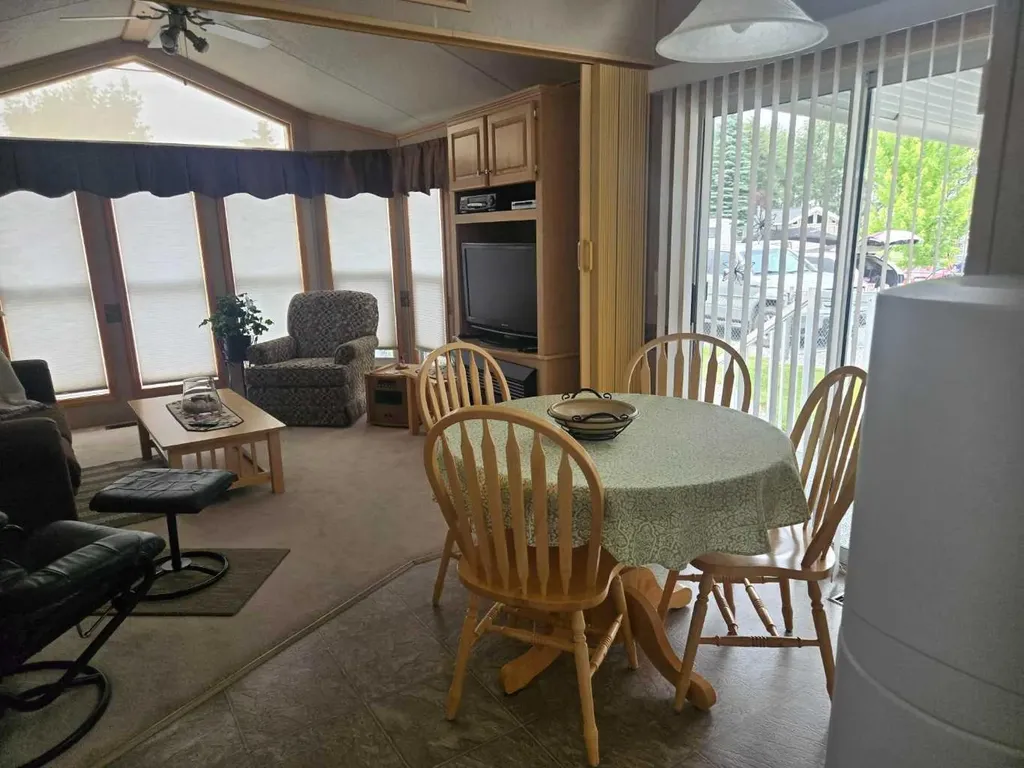 Carefree Resort Rural Red Deer County AB T4G 0K6