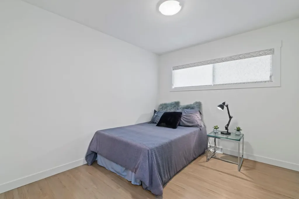 38 Westwood Drive SW Calgary AB T3C 2V7