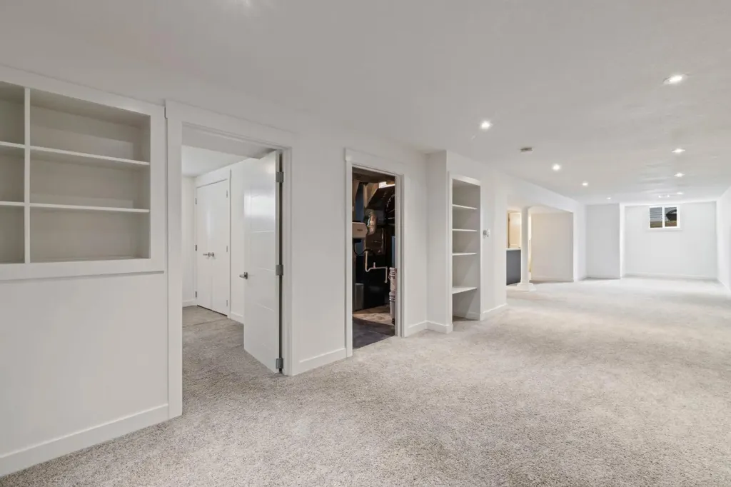 38 Westwood Drive SW Calgary AB T3C 2V7
