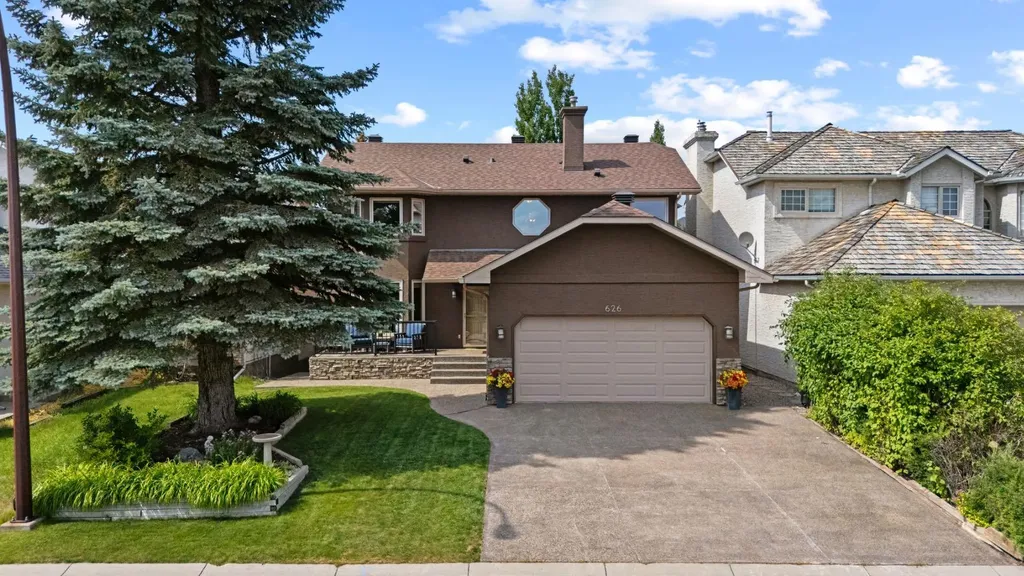 626 Hawkhill Place NW Calgary AB T3G 3M6