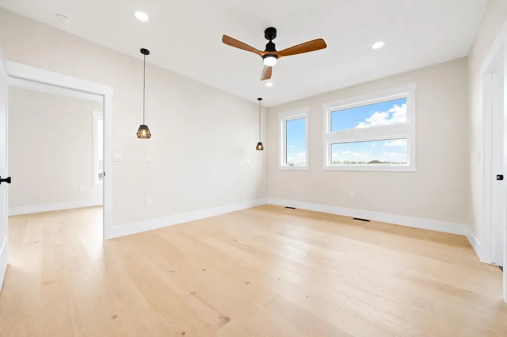 935 Maskell Place SE Redcliff AB T0J 2P0