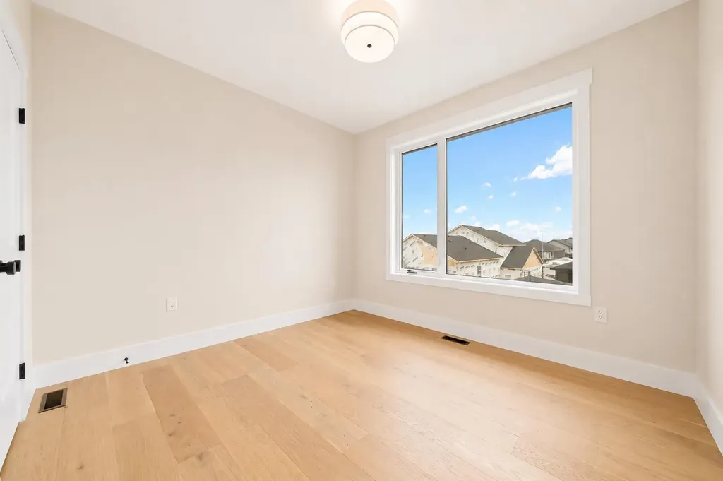 935 Maskell Place SE Redcliff AB T0J 2P0