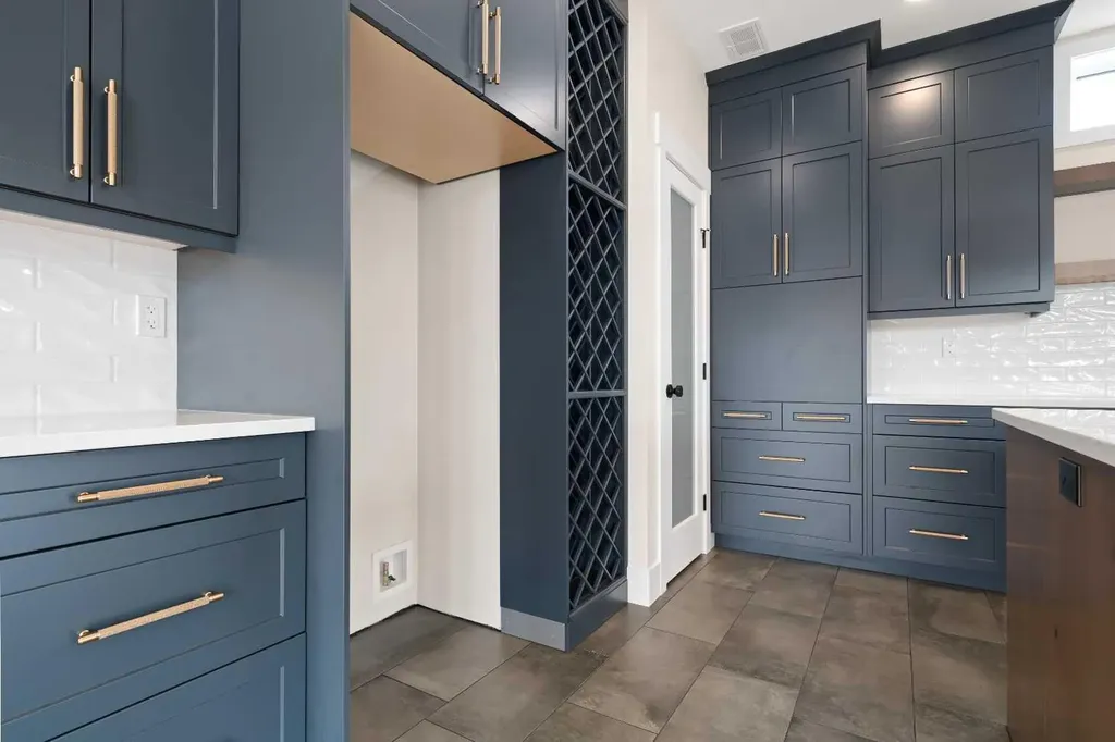 935 Maskell Place SE Redcliff AB T0J 2P0
