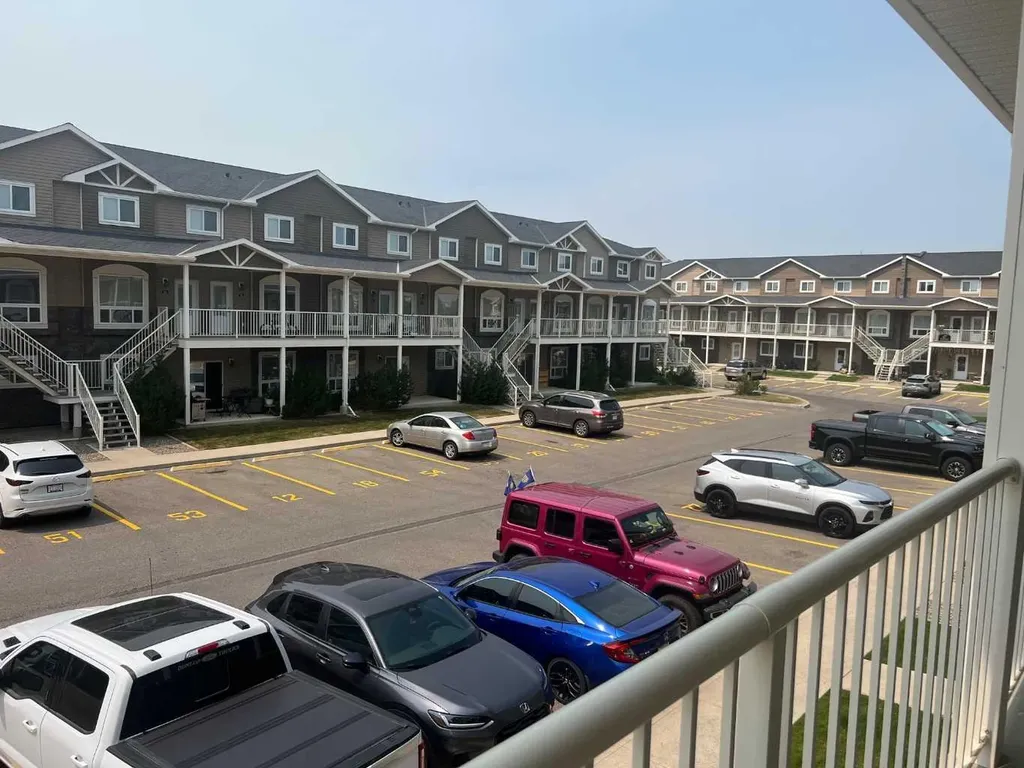 45 Keystone Terrace W Lethbridge AB T1J 5B8