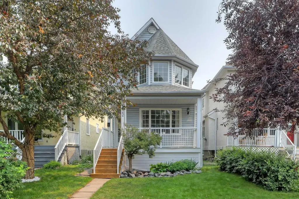 2622 24a Street SW Calgary AB T3E 1W3
