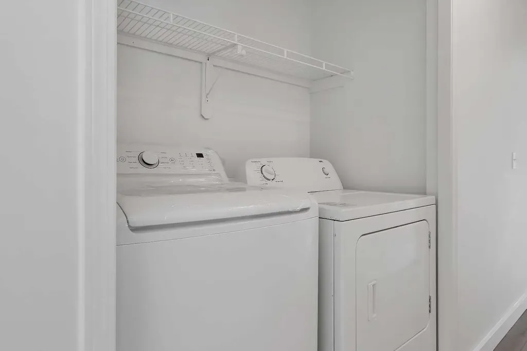 2622 24a Street SW Calgary AB T3E 1W3