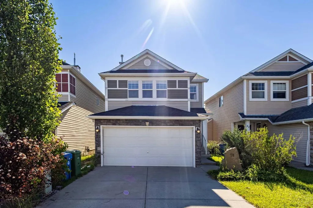 78 Cougar Plateau Way SW Calgary AB T3H 5S4