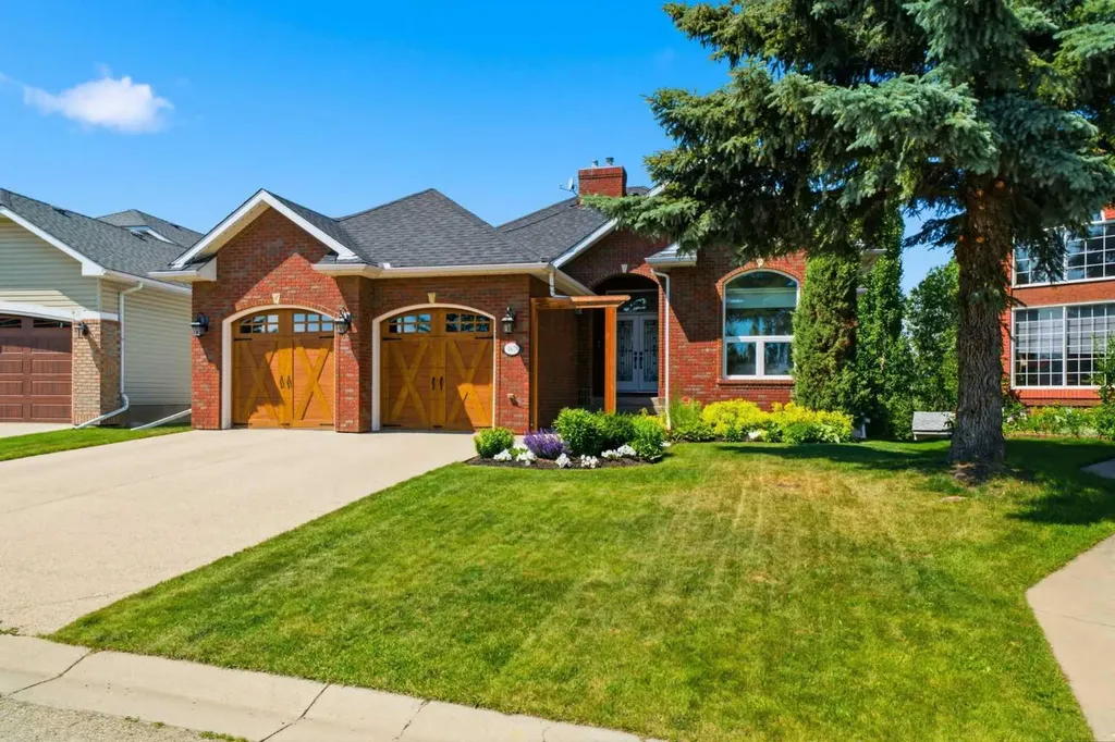 167 Valley Ridge Green NW Calgary AB T3B 5L6
