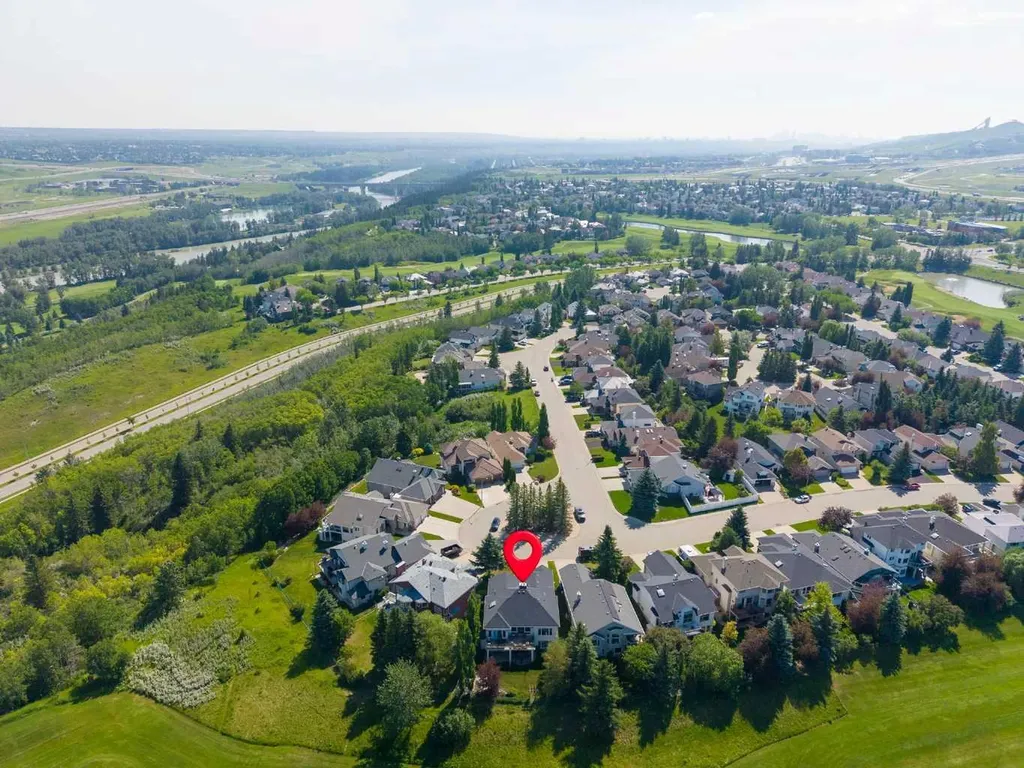 167 Valley Ridge Green NW Calgary AB T3B 5L6